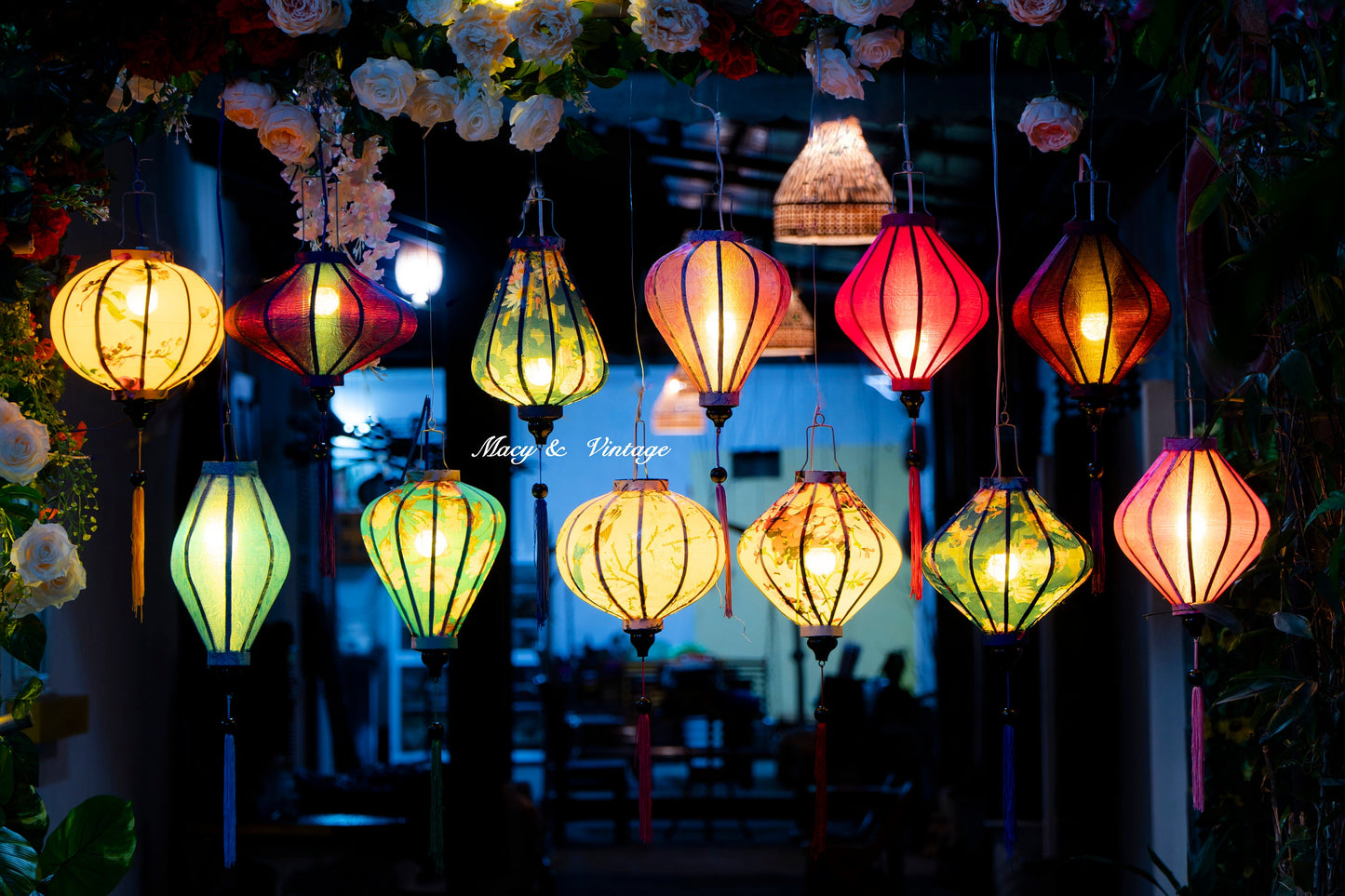 12 Pack Hoi An Waterproof Lanterns 35cm Floral Pattern Decorative Outdoor Lantern Set