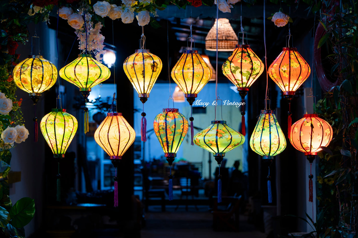 12 Pack Hoi An Waterproof Lanterns 35cm Floral Pattern Decorative Outdoor Lantern Set